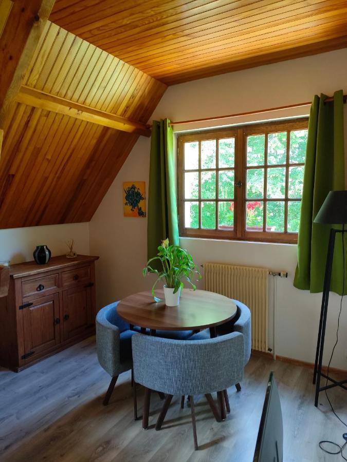 Haras Des Buissonnets Apartment Bois-Anzeray Exterior foto